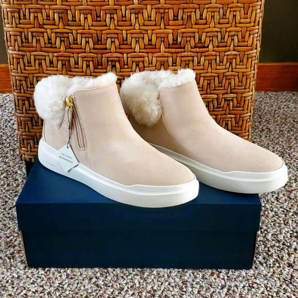 💕Cole Haan💕Grand pro rally sneaker booties - Picture 2 of 11